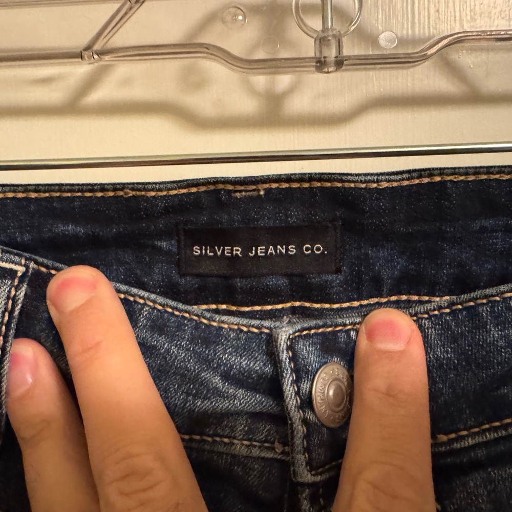 Silver Jeans Men's Dark Blue Straight Jeans - Picture 3 of 5